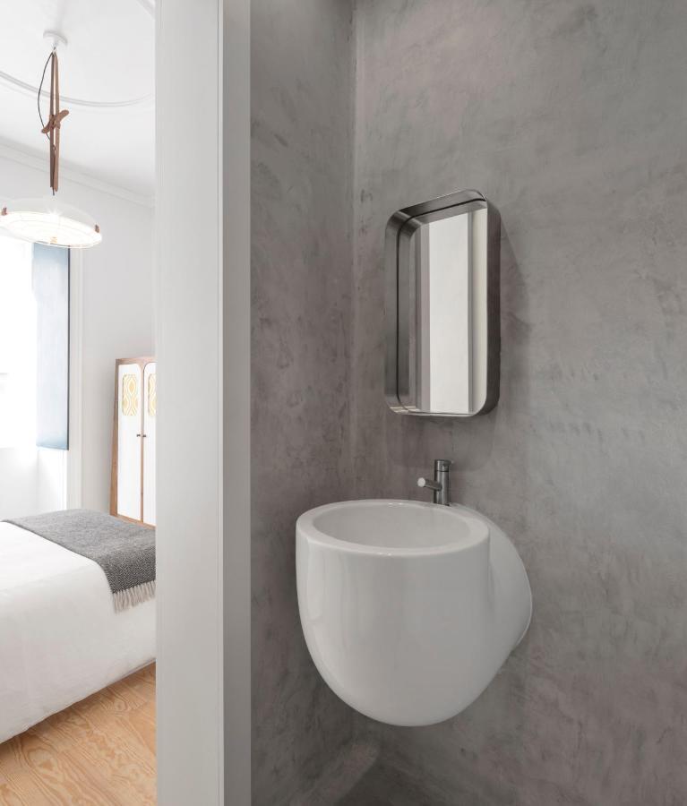 Awarded 3 Bedrooms Upscale Flat@Chiado Bairro Alto Лиссабон Экстерьер фото
